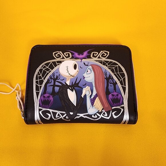 Loungefly The Nightmare Before Christmas Jack & Sally Pumpkin Frame Wallet NEW - Picture 8 of 12